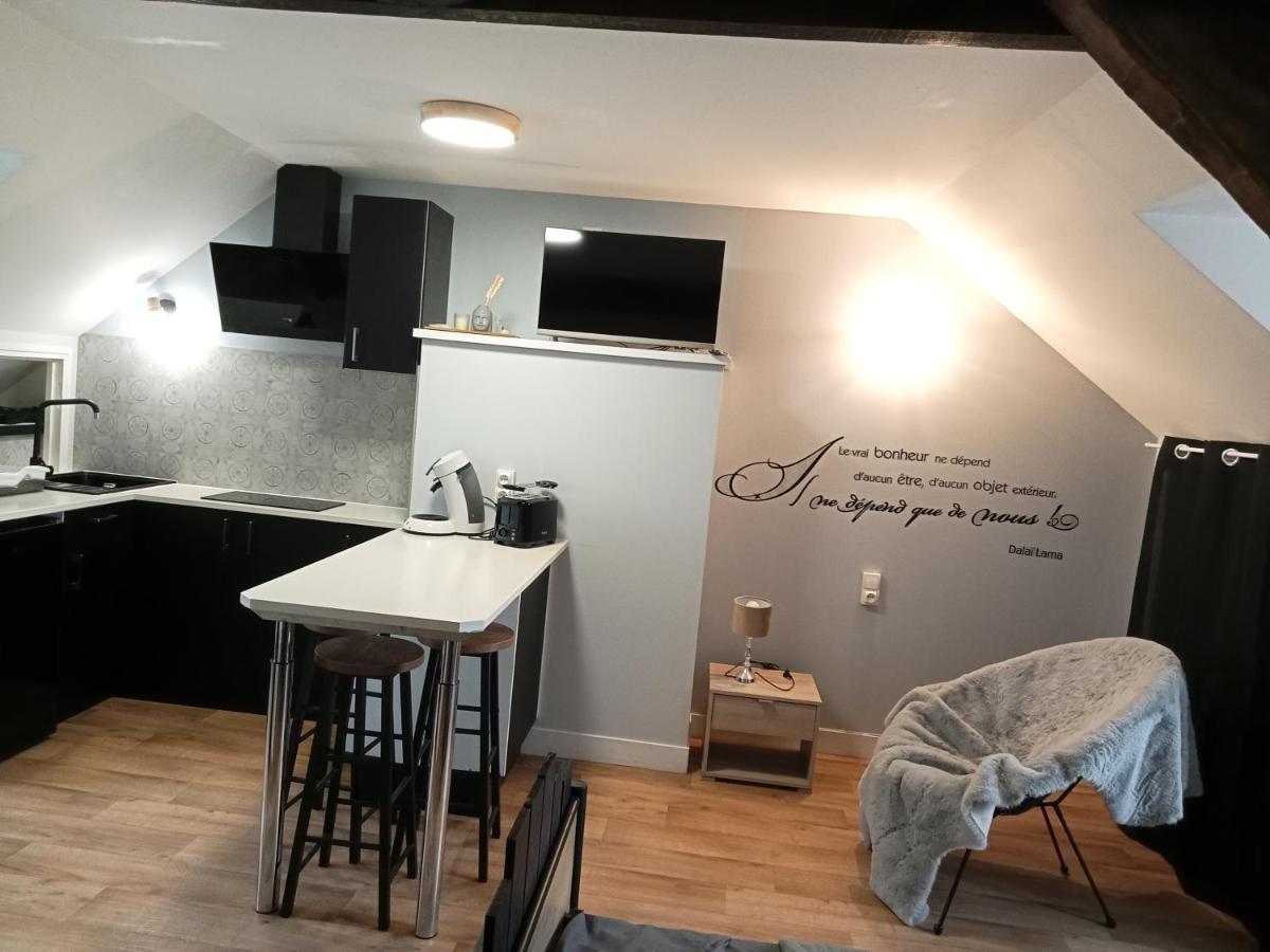 Colibri Apartment *